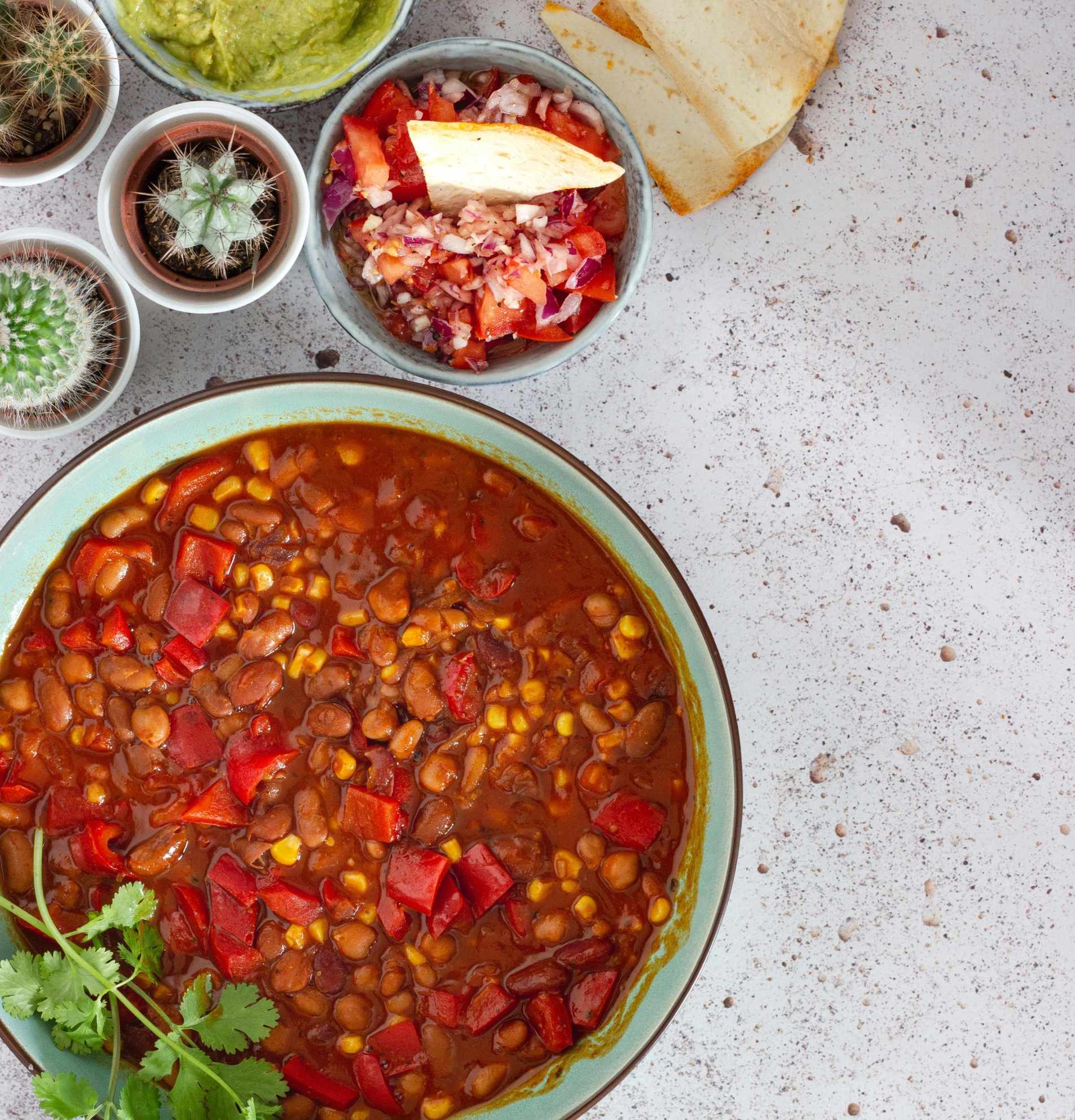 6 Awesome Chili Recipes for Fall Camping Trips