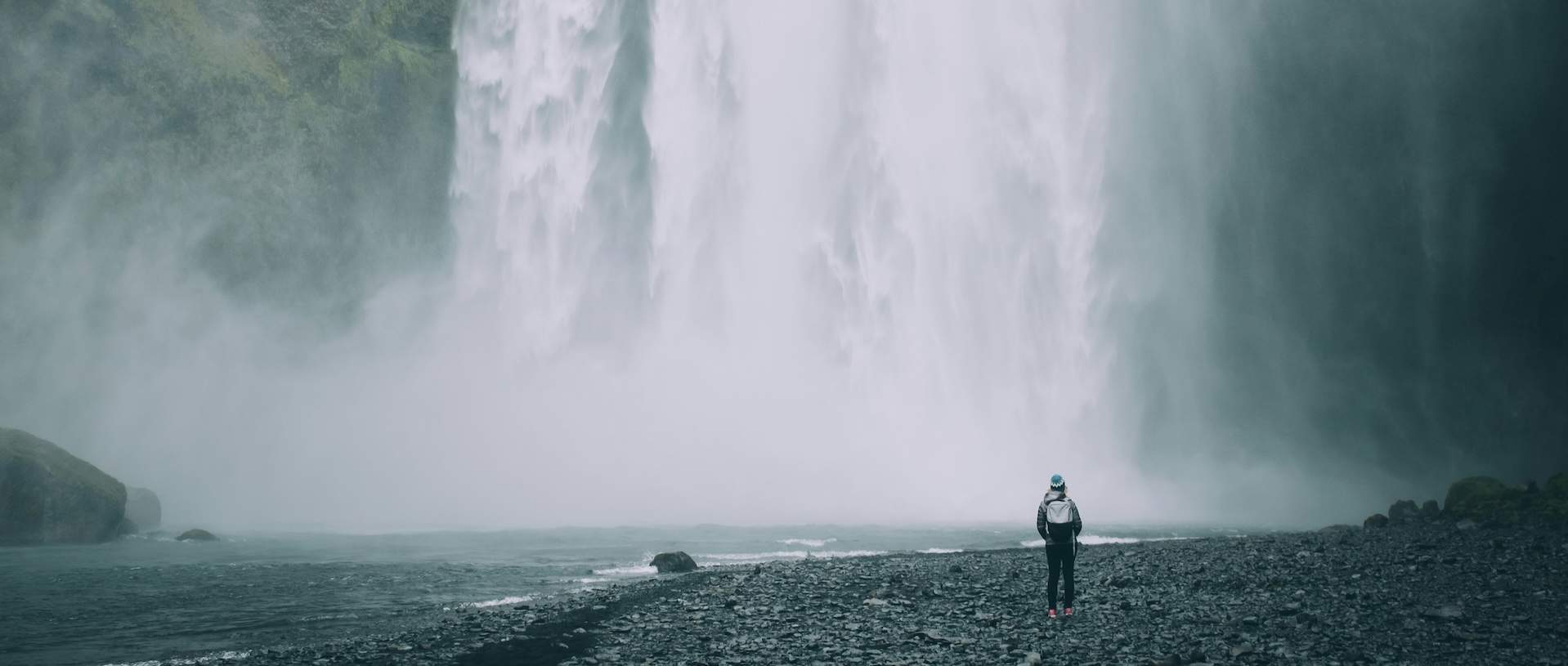 8 Most Popular Waterfall Hikes in the U.S.